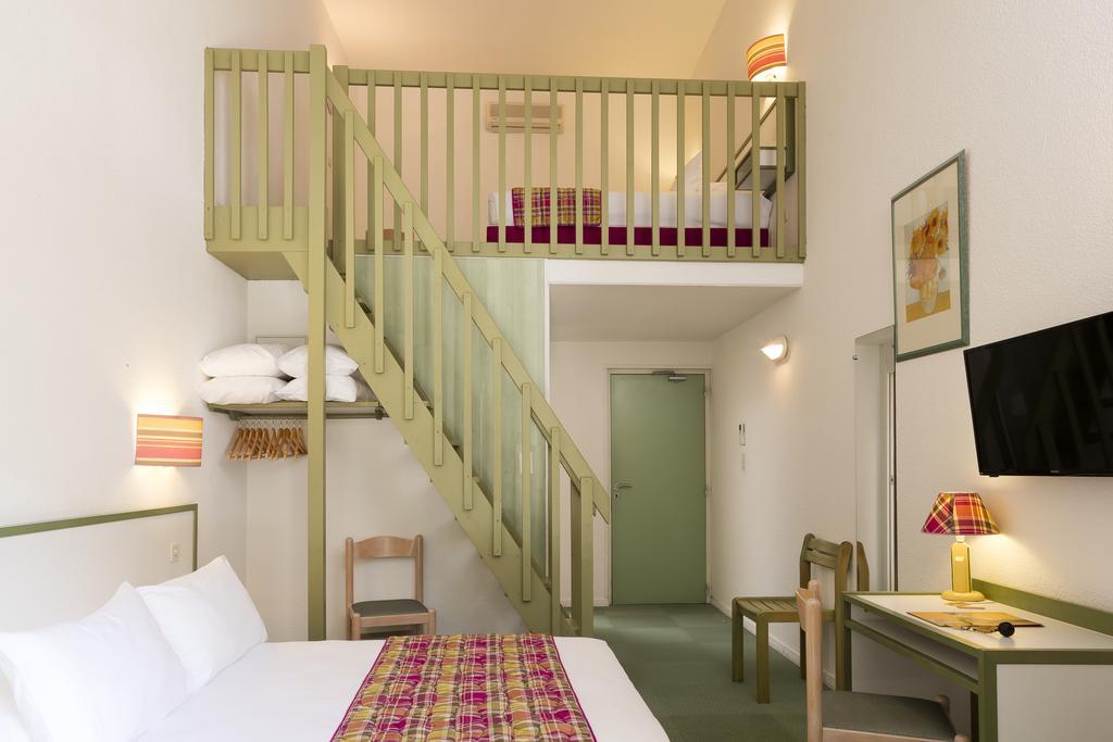 Logis Hotel Restaurant Les Cedres 쥬와유스 외부 사진