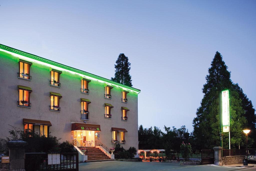 Logis Hotel Restaurant Les Cedres 쥬와유스 외부 사진